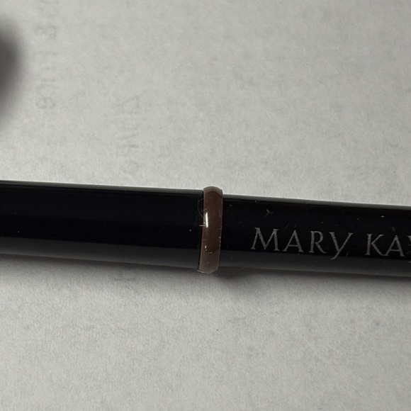 Mary Kay Classic Deep Brown Eyeliner - Picture 7 of 8